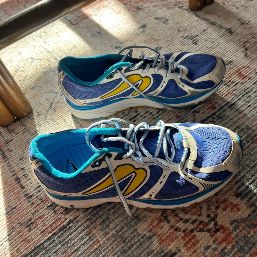 Newton Running Shoe - size 7.5